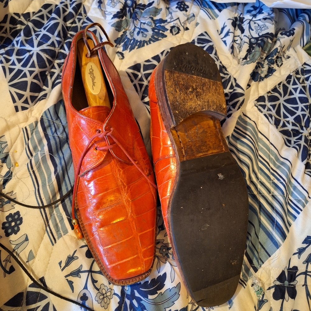 Shoes - Picture 2 of 2